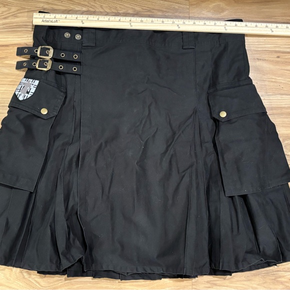 Damn Near Kilt 'Em Men's Greenhorn Utility Kilt Size Large* Black NWOT - Picture 9 of 12